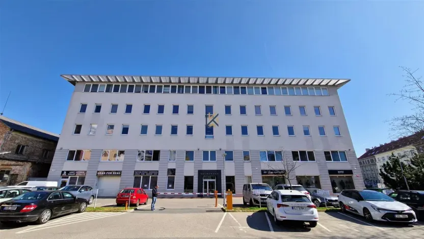 Pronájem kanceláře, Praha - Vysočany, Kolbenova, 394 m2