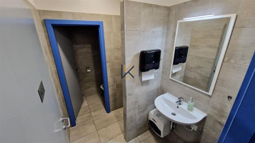 Pronájem kanceláře, Praha - Vysočany, Kolbenova, 197 m2