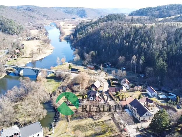 Prodej vícegeneračního domu, Zvíkovec, 522 m2