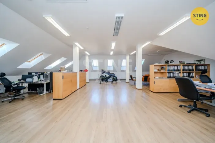 Prodej výrobních prostor, Mankovice, 2880 m2