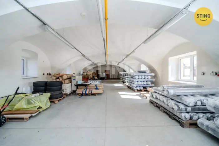 Prodej výrobních prostor, Mankovice, 2880 m2