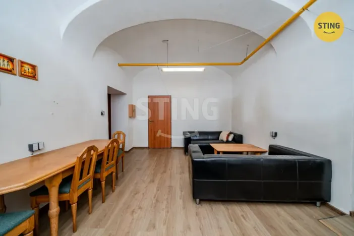 Prodej výrobních prostor, Mankovice, 2880 m2