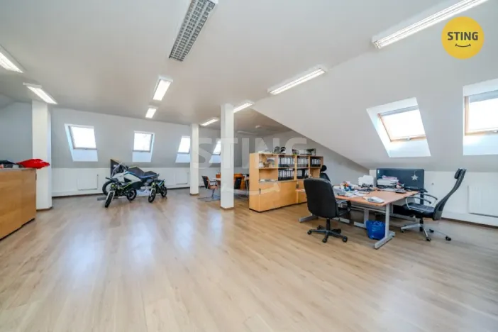 Prodej výrobních prostor, Mankovice, 2880 m2