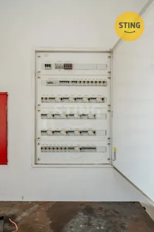 Prodej výrobních prostor, Mankovice, 2880 m2