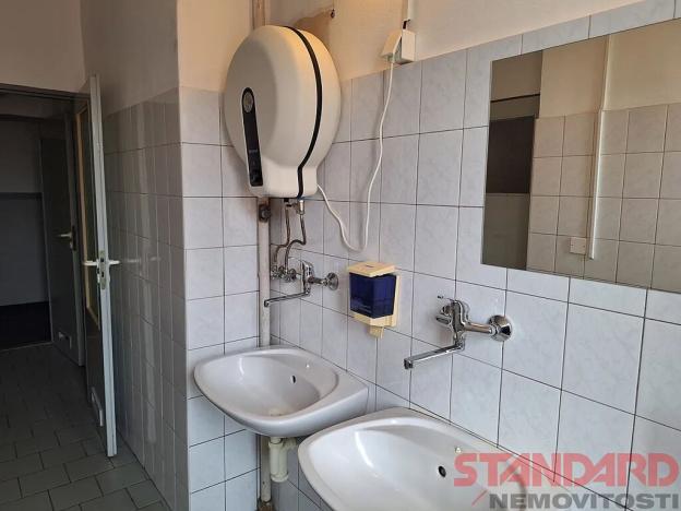 Pronájem kanceláře, Plzeň, Částkova, 31 m2