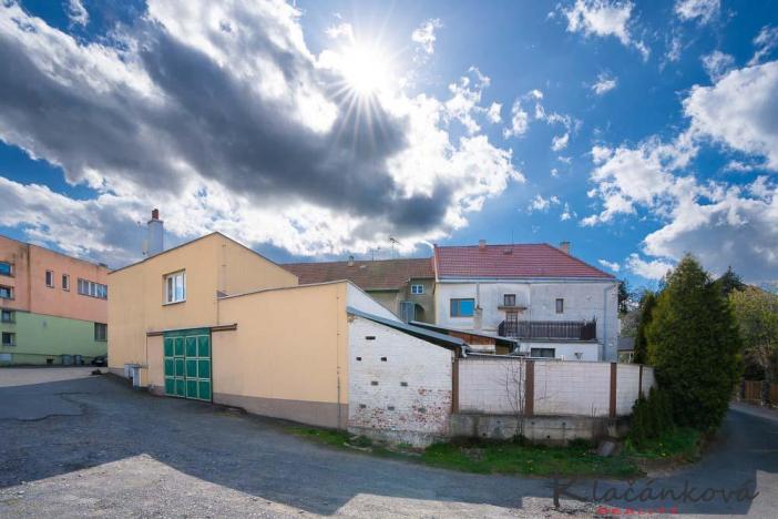 Prodej vícegeneračního domu, Vizovice, Říčanská, 250 m2