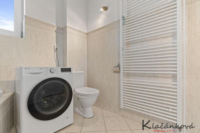 Prodej vícegeneračního domu, Vizovice, Říčanská, 250 m2