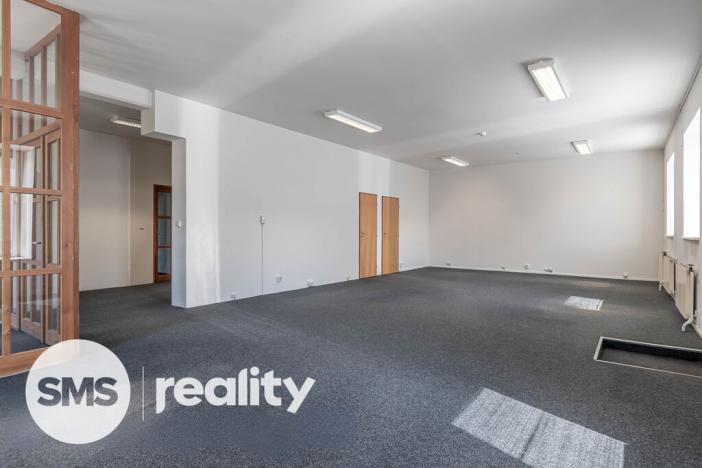 Pronájem komerční nemovitosti, Troubsko, Jihlavská, 450 m2