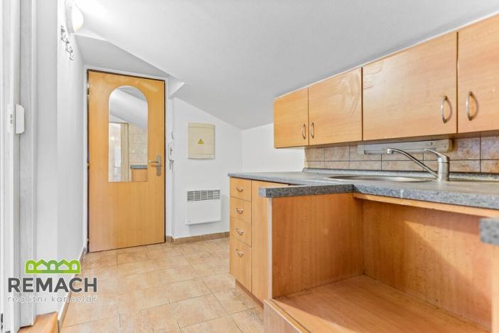 Pronájem bytu 1+kk, Náchod, Riegrova, 30 m2