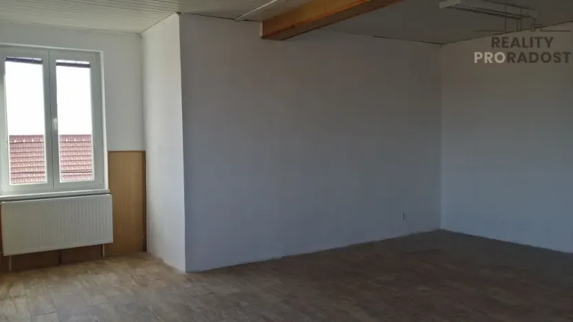Pronájem obchodního prostoru, Vavřinec, 400 m2