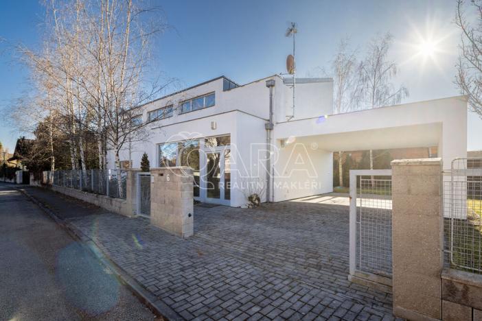 Prodej rodinného domu, České Budějovice - České Budějovice 7, Na Blatech, 226 m2