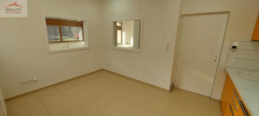 Pronájem obchodního prostoru, Vsetín, Jasenická, 147 m2