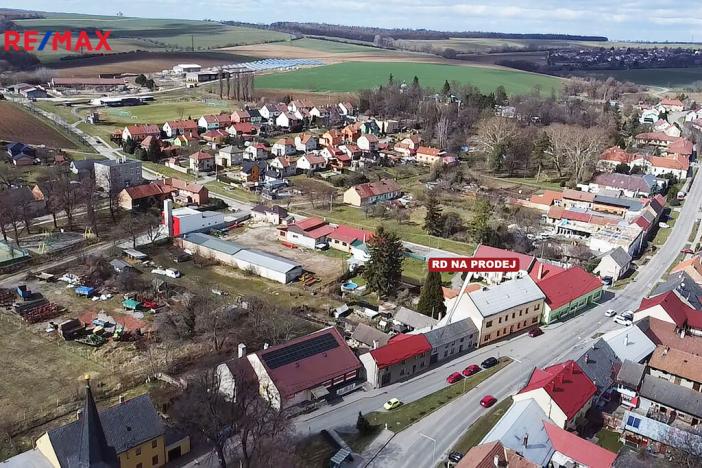 Prodej rodinného domu, Zborovice, Hlavní, 200 m2