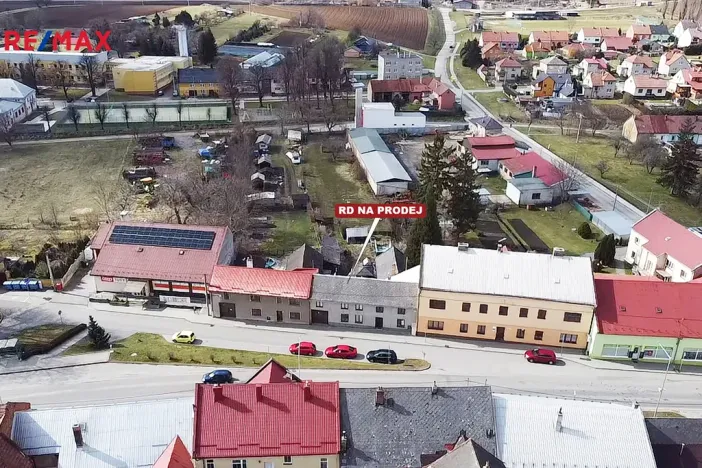 Prodej rodinného domu, Zborovice, Hlavní, 200 m2