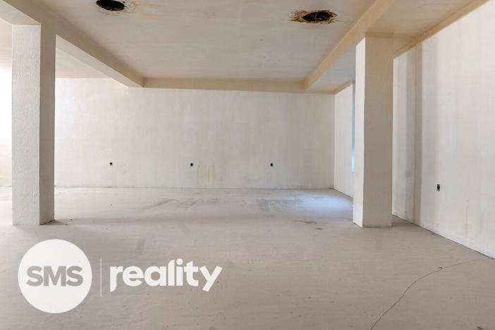 Pronájem obchodního prostoru, Karviná - Ráj, Borovského, 691 m2