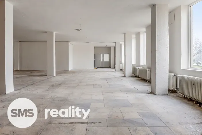 Pronájem obchodního prostoru, Karviná - Ráj, Borovského, 691 m2