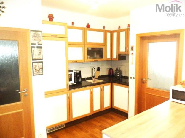 Prodej bytu 3+kk, Králův Dvůr, Na Horizontu, 70 m2