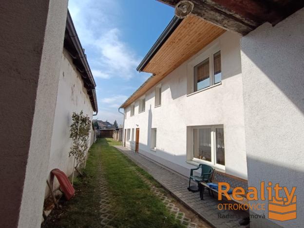 Prodej rodinného domu, Otrokovice - Kvítkovice, K. H. Máchy, 522 m2