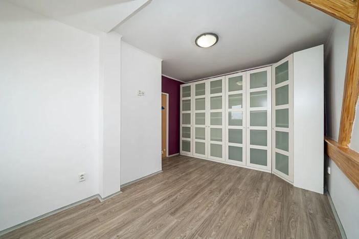 Prodej bytu 3+1, Olomouc, Chválkovická, 92 m2