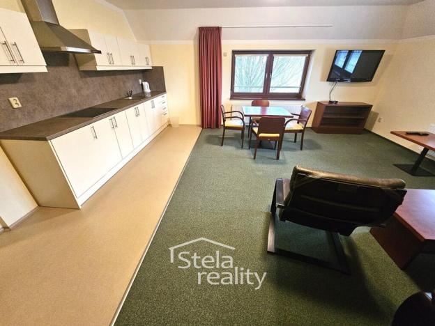 Pronájem bytu 2+kk, Krnov, Ježník, 60 m2