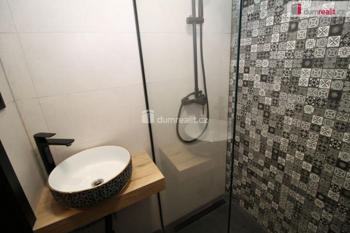 Prodej bytu 2+1, Habartov, Karla Čapka, 56 m2