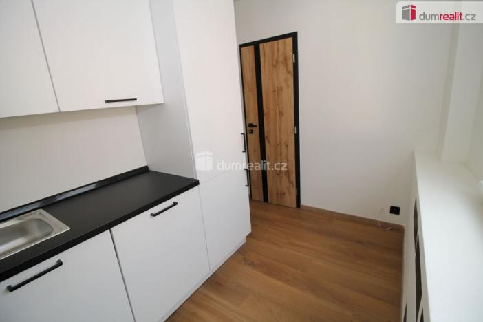 Prodej bytu 2+1, Habartov, Karla Čapka, 56 m2