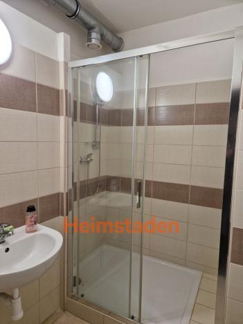 Pronájem obchodního prostoru, Havířov - Město, Hlavní třída, 30 m2