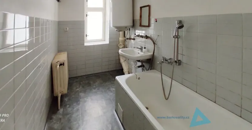 Pronájem bytu 3+1, Nová Paka - Studénka, 100 m2