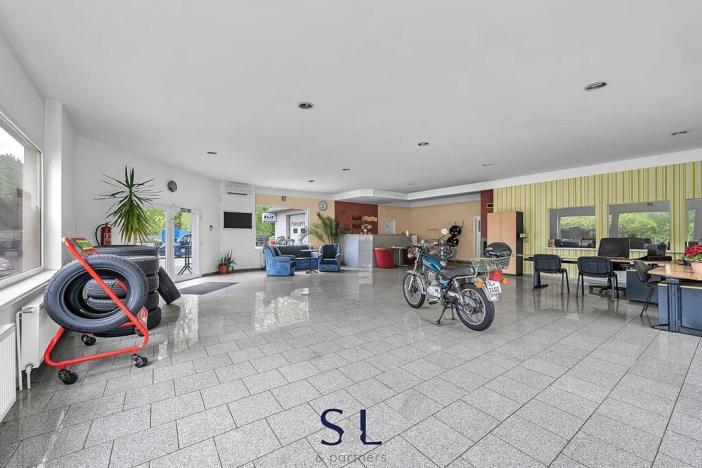 Prodej obchodního prostoru, Sosnová, 329 m2