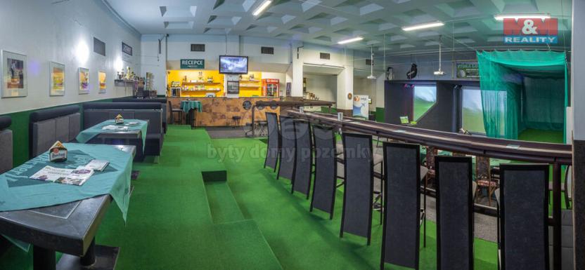 Pronájem obchodního prostoru, Pardubice - Bílé Předměstí, Dašická, 1230 m2