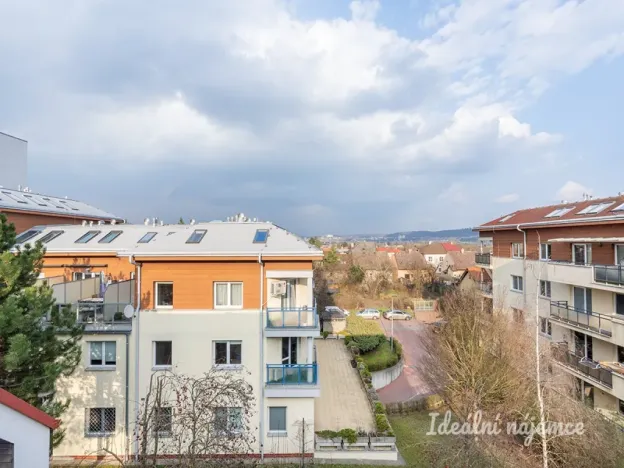Pronájem bytu 2+kk, Praha - Radotín, Věštínská, 74 m2