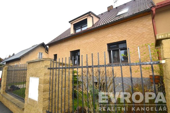 Pronájem kanceláře, Praha - Dolní Chabry, Kobyliská, 225 m2