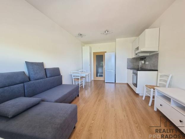 Pronájem bytu 1+kk, Horoměřice, Velvarská, 34 m2