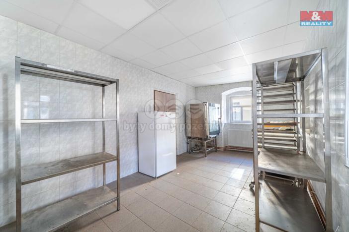 Pronájem restaurace, Nepomuk, Husova, 124 m2