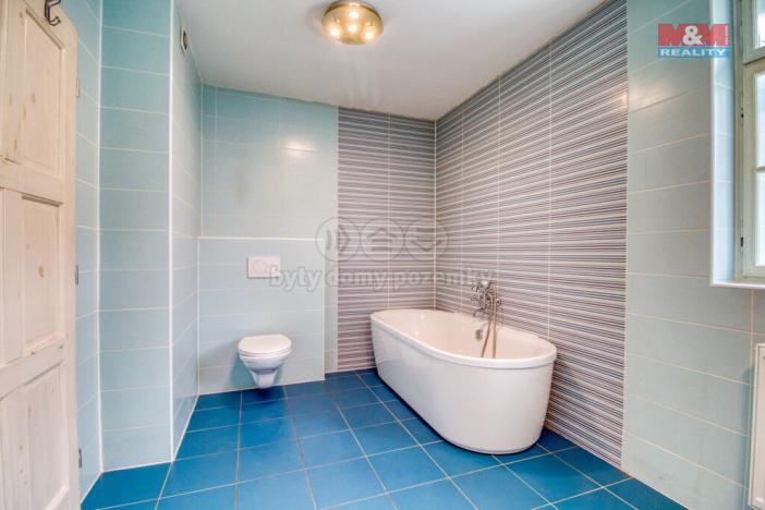 Prodej rodinného domu, Litohlavy, 191 m2