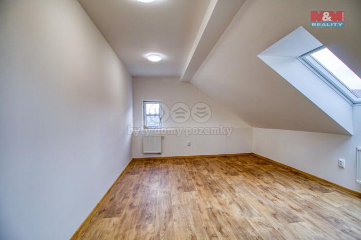 Prodej rodinného domu, Litohlavy, 191 m2