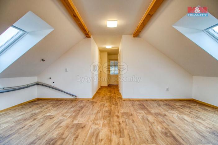 Prodej rodinného domu, Litohlavy, 191 m2