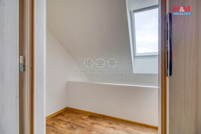 Prodej rodinného domu, Litohlavy, 191 m2