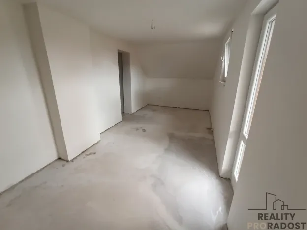 Prodej rodinného domu, Veltruby, K zastávce, 140 m2