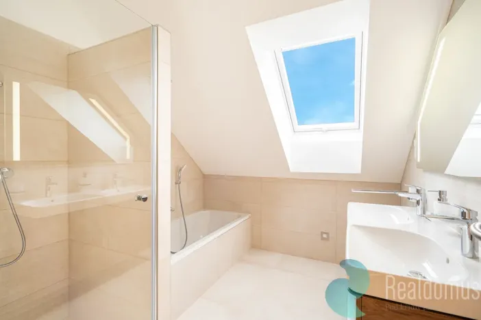 Prodej rodinného domu, České Budějovice, Ke Včelné, 207 m2