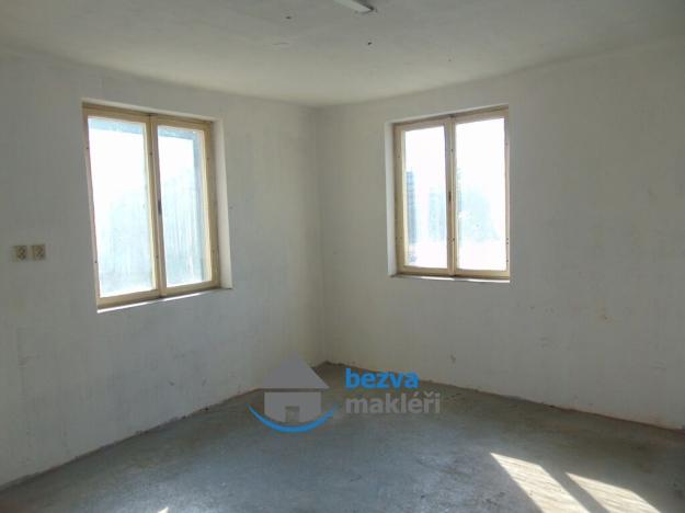 Pronájem výrobních prostor, Skuteč, Zvěřinova, 118 m2