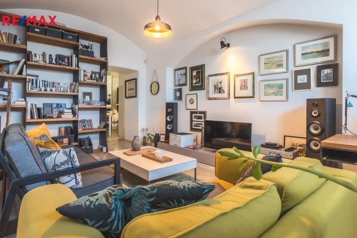 Prodej bytu 3+1, Praha - Vinohrady, U Havlíčkových sadů, 75 m2