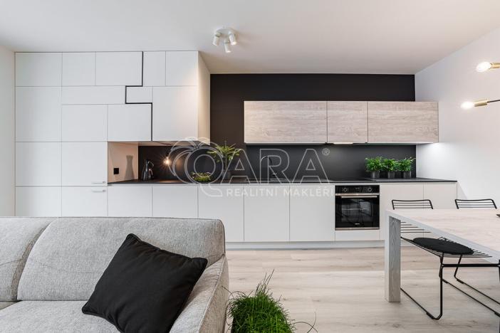 Prodej bytu 2+kk, Praha - Hostivař, Nurmiho, 53 m2