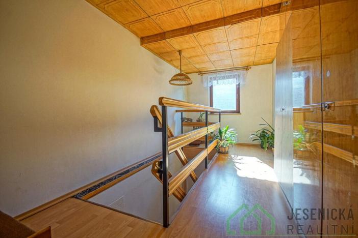 Prodej rodinného domu, Žulová, Hlavní, 119 m2