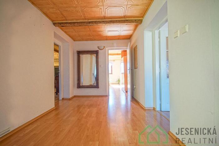 Prodej rodinného domu, Žulová, Hlavní, 119 m2