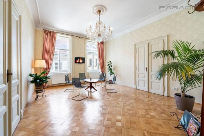 Pronájem komerční nemovitosti, Praha - Staré Město, Železná, 30 m2