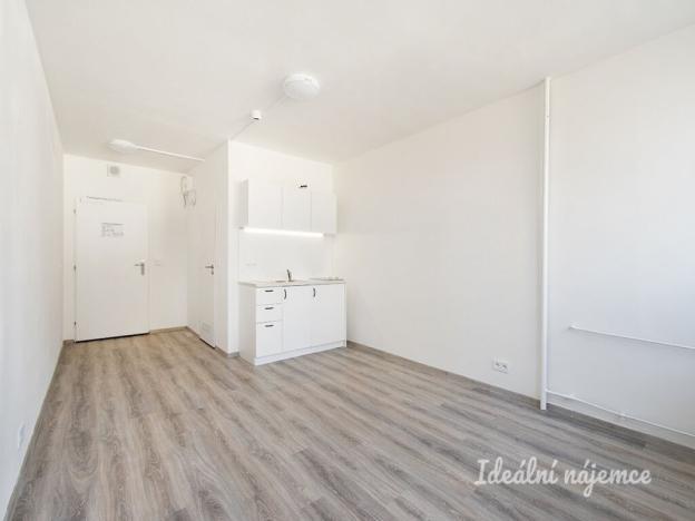 Pronájem bytu 1+kk, Praha - Střížkov, Děčínská, 24 m2