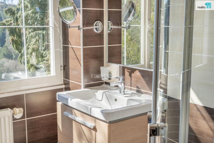 Prodej rodinného domu, Rataje nad Sázavou, náměstí Míru, 468 m2