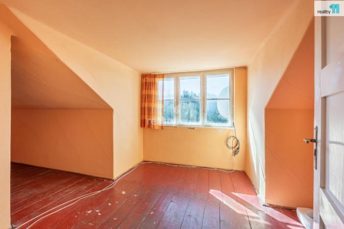 Prodej rodinného domu, Rataje nad Sázavou, náměstí Míru, 468 m2