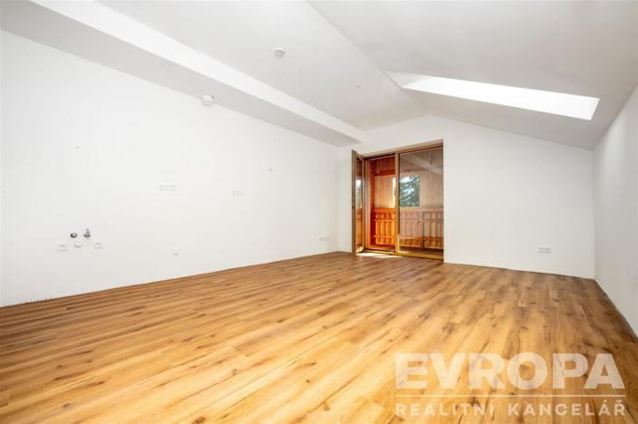 Prodej bytu 3+kk, Albrechtice v Jizerských horách - Mariánská Hora, Mariánská Hora č.ev., 67 m2